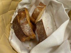 -LESCEDARS  Bistro香柏树(外滩店)