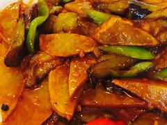 -闯关东东北农家菜(崂山石老人店)