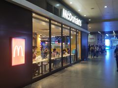 门面-麦当劳(武昌火车站店)