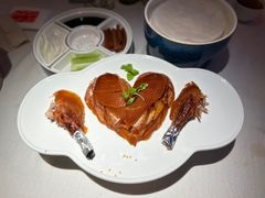 精品烤鸭-悦江(梅奔中心店)