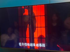 -荒岛实景沉浸密室(江汉路1店)
