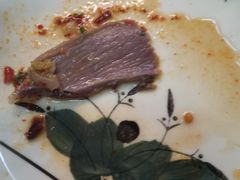 -老石黑山羊毛驴肉火锅(金凯广场店)