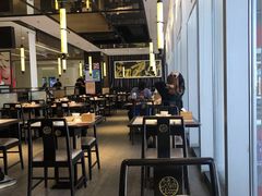 大堂-江边城外烤全鱼(世茂广场店)