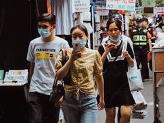 -吴山路夜市