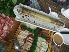 -慢丽江·云南野生菌土鸡锅(西山店)