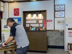-伟记奥面馆(养育巷店)