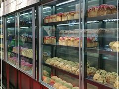 面包甜点陈列柜-糖涩(新佳丽店)