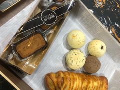 -啊噗吐呦现场烘焙(麦凯乐店)