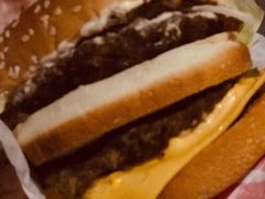 霸王牛堡-汉堡王(北京三里屯购物中心)