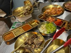 -胡悦里韩式烤肉(芝罘万达广场店)