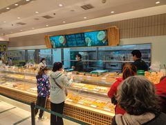 面包甜点陈列柜-泸溪河桃酥(欧尚店)