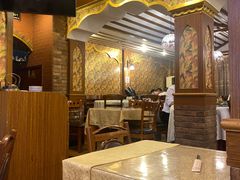 -维吾尔餐厅(宜山路店)