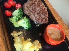 -必胜客(港城新天地店)