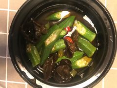 醋椒秋葵木耳-小满手工粉(上海品尊国际店)