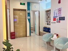 -维乐口腔(美维云门诊陆家嘴店)