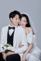 -挪娅婚纱摄影皇家会所