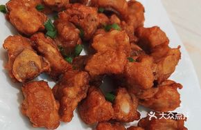 Golden Garlic Pork Ribs