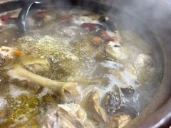 -威邵鸡煲(西华路总店)
