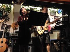 -南锣鼓巷吉他吧(鼓楼店)