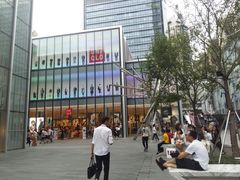 -优衣库(深圳万象天地旗舰店)