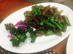 -山明水秀大饭店