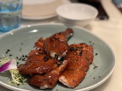 黑松露吊烧脆皮鸡-港丽餐厅(高德置地店)