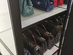 -CHANEL(恒隆广场店)