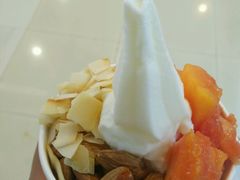 -三佰瑞冻酸奶(凯德MALL店)