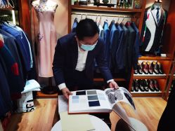 -德川洋服西服礼服订制·丽都皇冠店