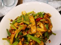 芹菜香干-建辉湖南土菜馆(南大街店)