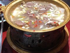 -窄巷子陕菜馆·地道陕西菜(粉巷店)