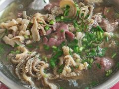 -谢老五跷脚牛肉·非遗传承店