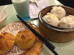 -点点心点心专门店(湾仔店)