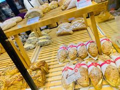 -BROAD面包路·欧式面包(龙湖时代C馆店)