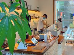 -Line 咖啡(石厦花园店)