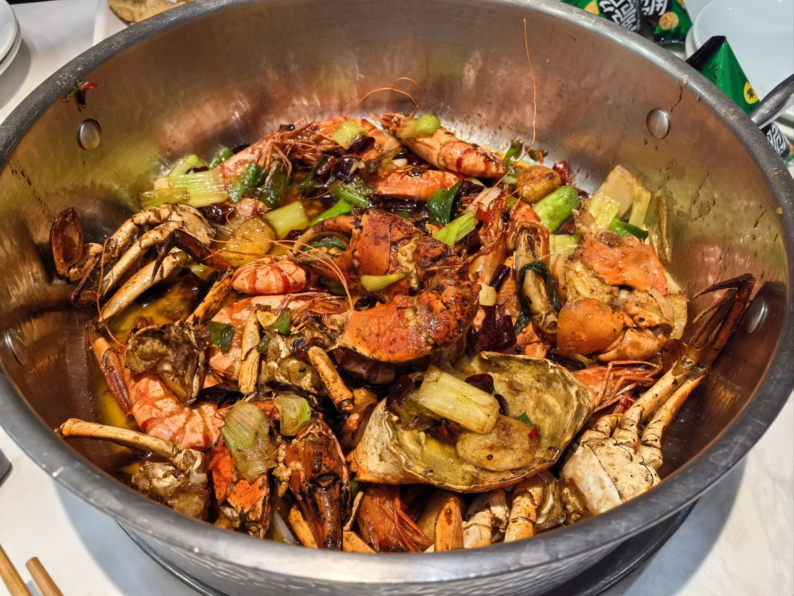 干锅大闸蟹,吃到嗨