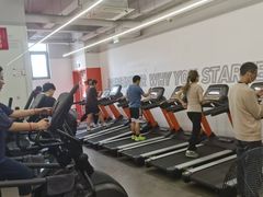 -乐刻健身(利邻荟合川店)