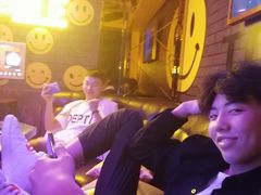 -好乐迪(张扬路八佰伴店)
