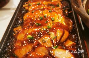 Xiao Tian Ji Stone Plate Grilled Meat