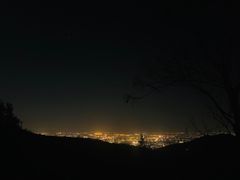 -鬼笑石后山停车场