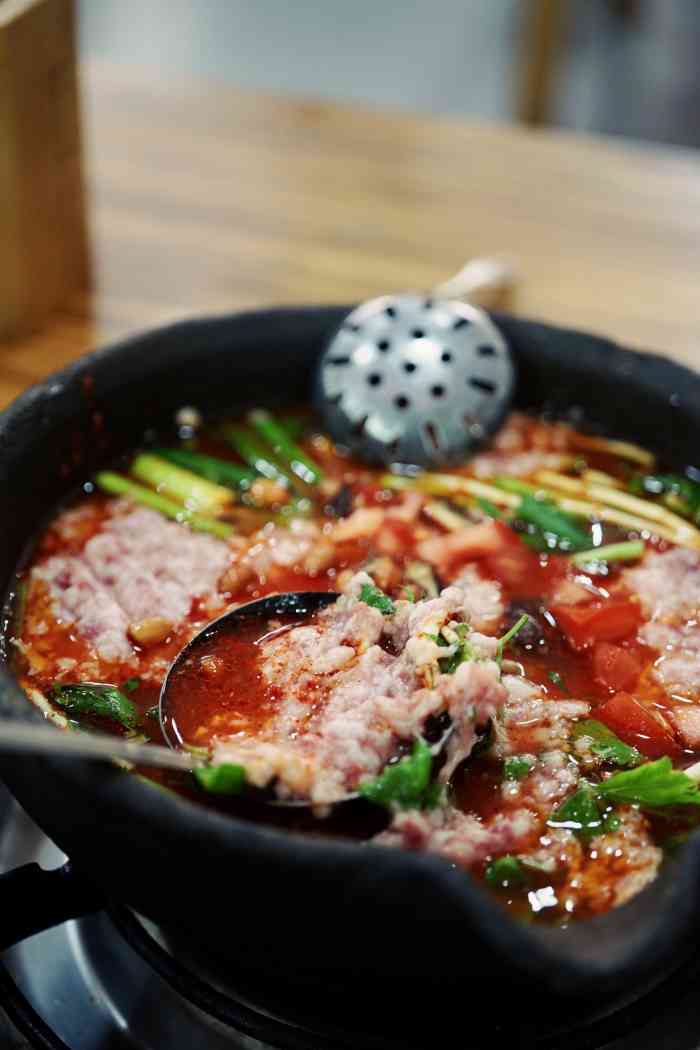 笔记安顺夺夺粉火锅"作为一个常去安顺吃吃喝喝的人来说,夺夺粉.