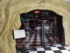 -H次元沉浸剧情密室(街道口店)