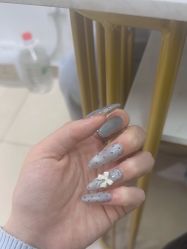 -尤米一站式美甲美睫