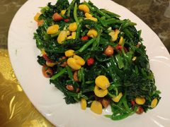 -苏莱特色牛骨滩羊手抓馆(长城东街总店)