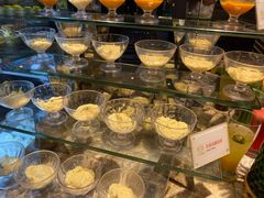-半岛翡丽海鲜自助餐厅(观风亭店)