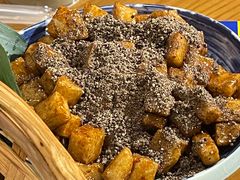 -包整·丝娃娃(一览甲秀楼风景店)