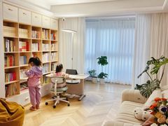 -康朴乐儿童学习桌椅(蓝色港湾店)