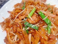 干炒牛河-頂好酒家·经典粤菜(海信广场店)