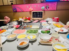 -海底捞火锅(宝龙广场夜宵主题店)