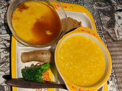-绿茶餐厅(同成街华联店)